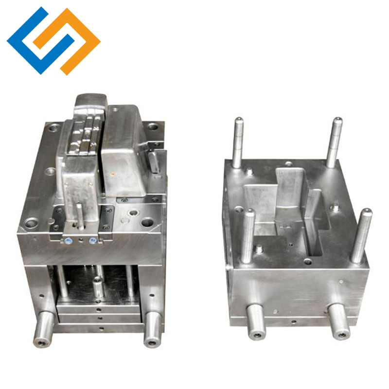 Testreszabott műanyag forma orvosi alkatrészekhez