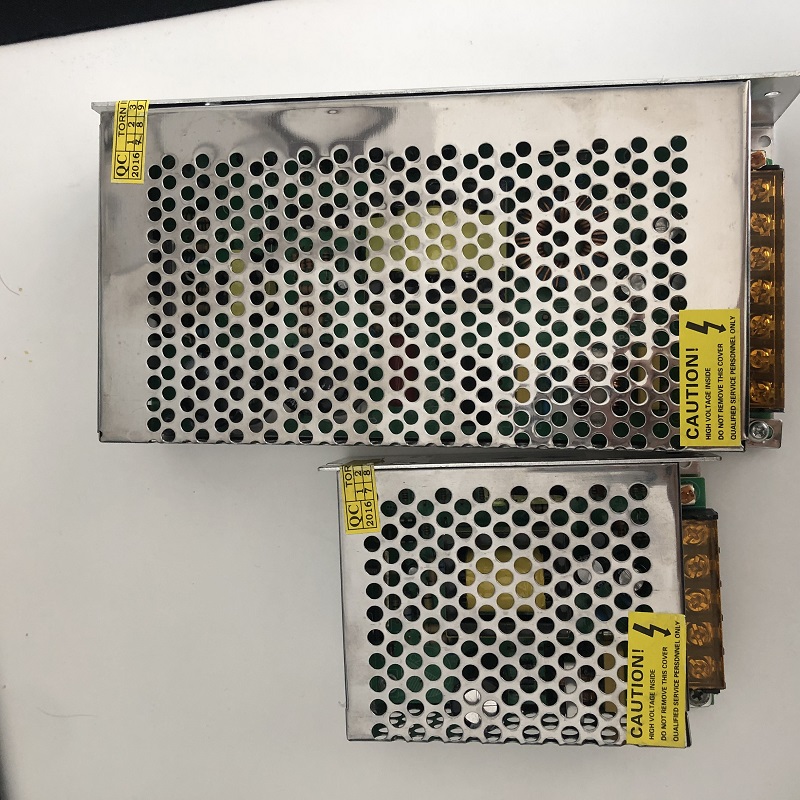 12W 12V Kis áramú, nem vízálló kapcsoló állandó áramú LED-tápegység, alacsony teljesítményű rendszerek