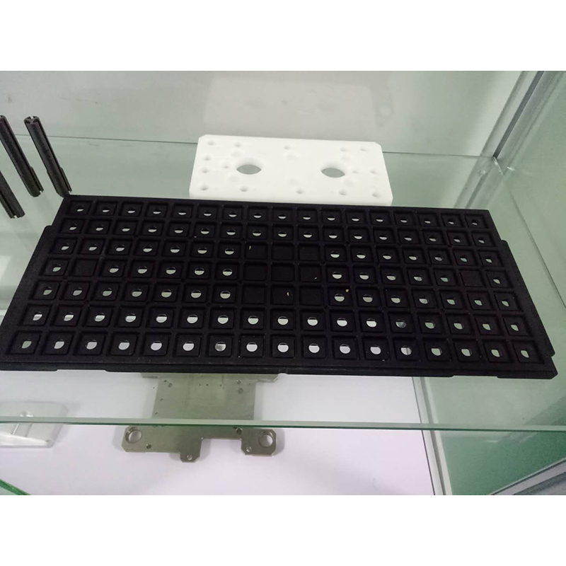 CNC eszterga megmunkáló központ a rajz testreszabásához