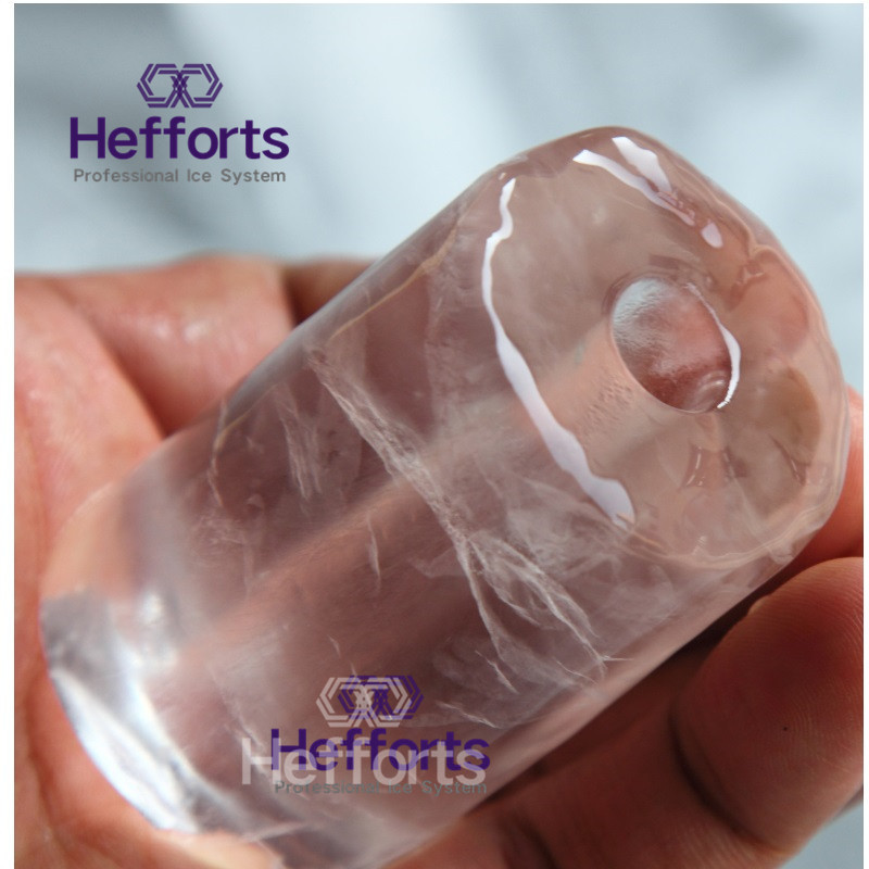 nagy méretű tubus jéggép fagyasztó italokhoz –jég csomagolt az étterembe