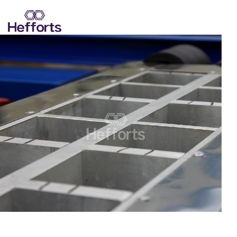 egyedi tervezésű kis blokkjéggép a harmadik részvizsgálat során