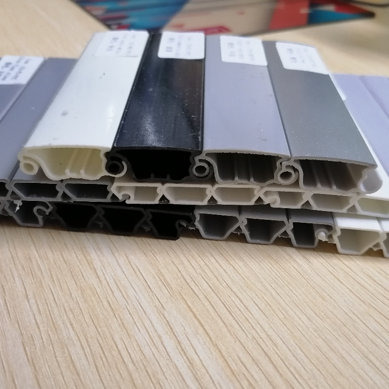 tűzálló PVC redőny léc pvc redőnyök profil koextrudált pvc profil léc a szekrény ajtajához