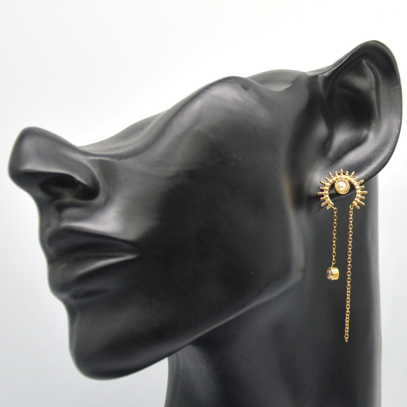 Kerek fülbevalók, bojtok, szalagos vákuumozott medálok, láncok, medálok, aranyos fülbevalók, ékszerek Kína Ruifanbao ékszerfeldolgozó gyár