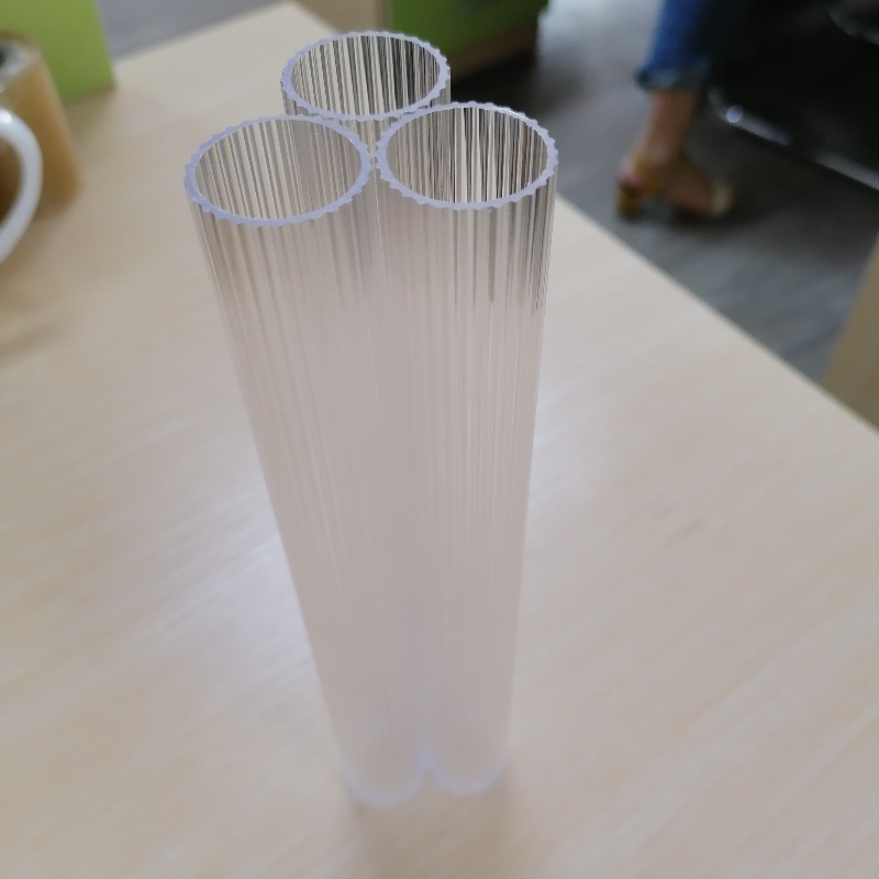 DUAL-COLOR CO-extrudálás Polikarbonát extrudálás LámpaShade Clear LED világítás borító profilok