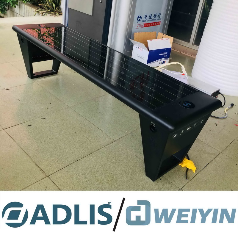 Bluetooth Free WiFi USB töltő Wireless Charling Bench with Solar Panel