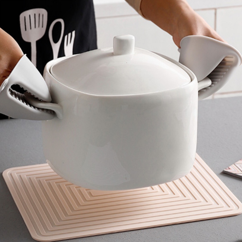 Téglalap alakú hullámos edényszőnyeg