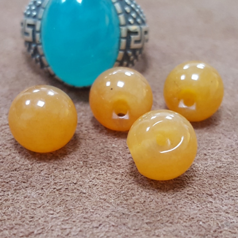 Red Dongling jade oldalsó lyuk Qipao gombfej természetes drágakő félig drágakő ékszer kiegészítők testreszabott feldolgozó gyár