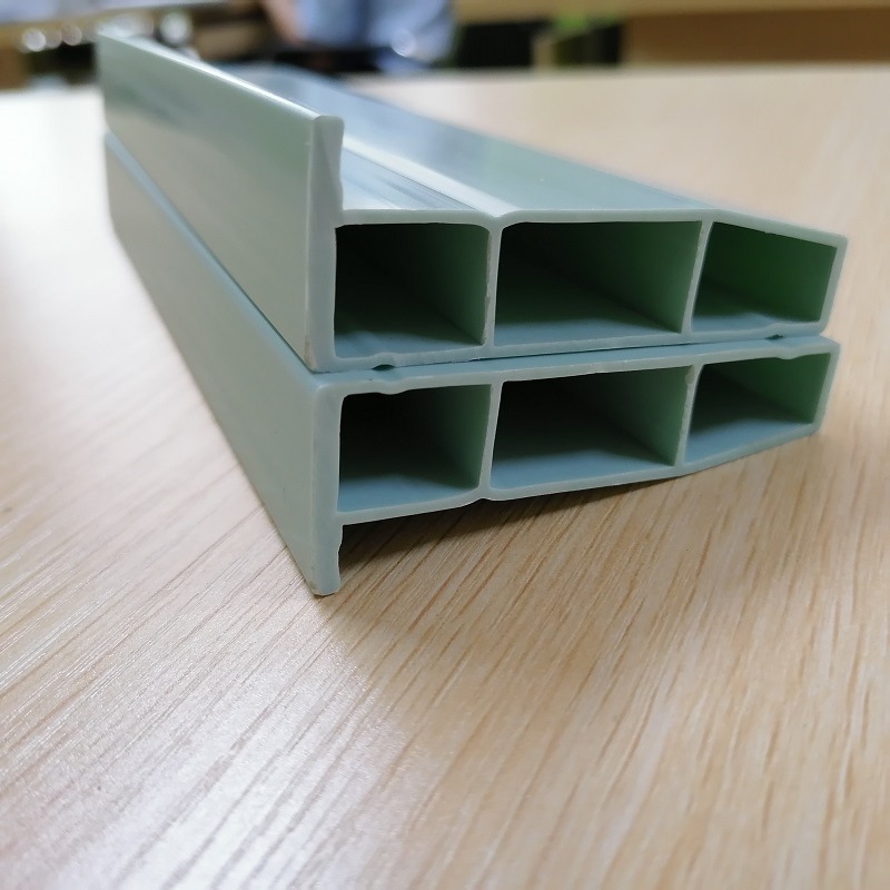 Kínai gyártója PVC tuyere profil PVC üreges profil gyártója PVC L szakasz burkolat szellőző rendszer