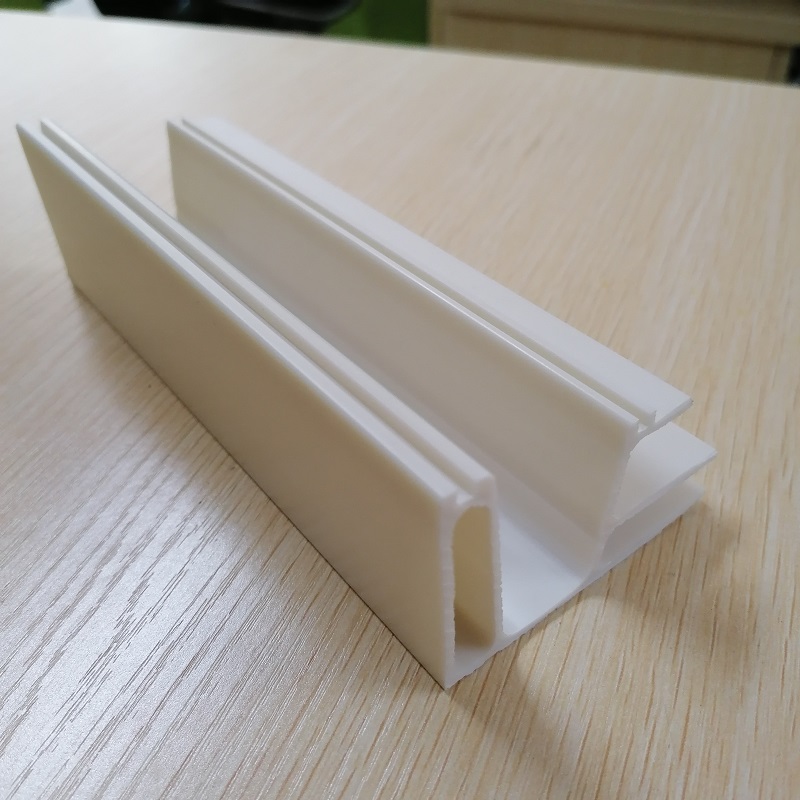 Nem szabványos Custommed pvc profil növény Pvc profil beszállító pvc profil nyírás Kínában