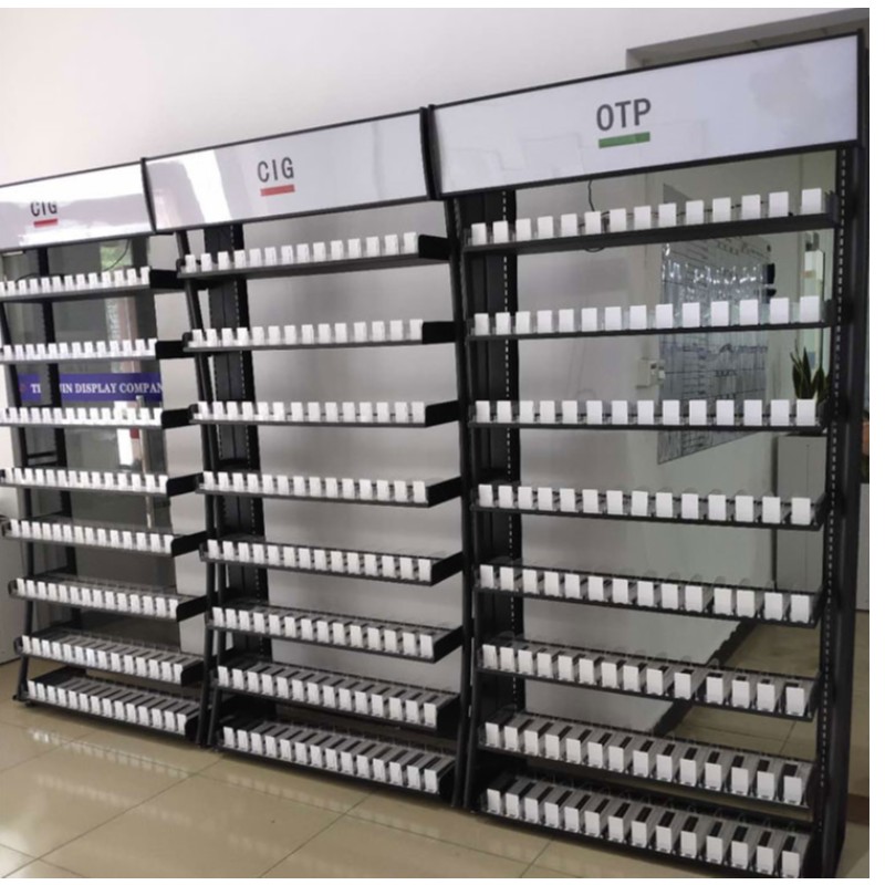 FÉMKERETŰ CIGARETTA ÉS DOHÁNY RENDSZEREK