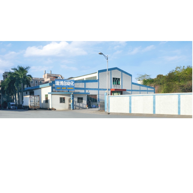 Speciális manipulátor függőleges fröccsöntő géphez