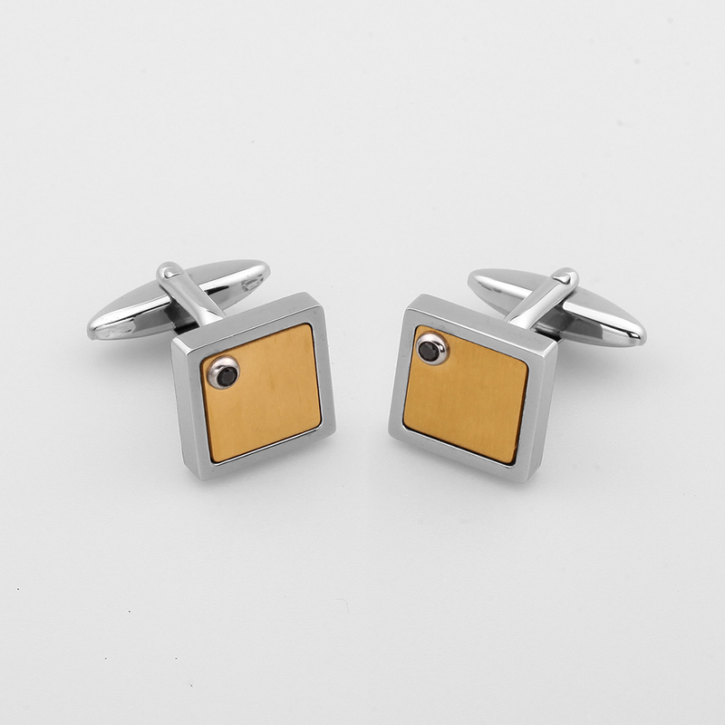 Férfi kéttónusú aranyozott rozsdamentes acél mandzsettagomb fekete CZ kőből