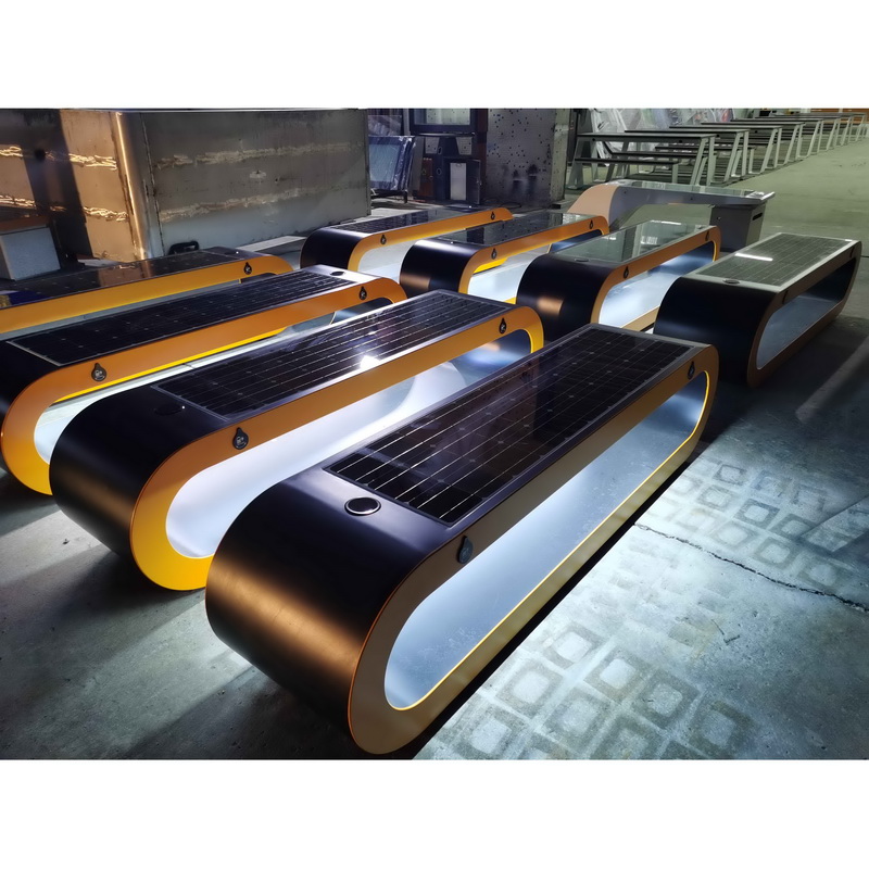Muliti funkció Vezeték nélküli LED Strip High Quality Material High Quality Material Solar Smart Bench