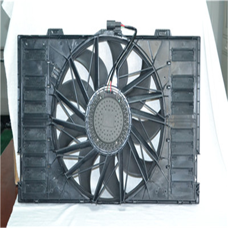 Elektromos hűtőventilátor 97010606106 a Porsche Panamerához