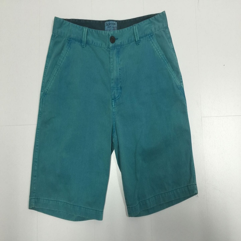 A férfiak rövidek.