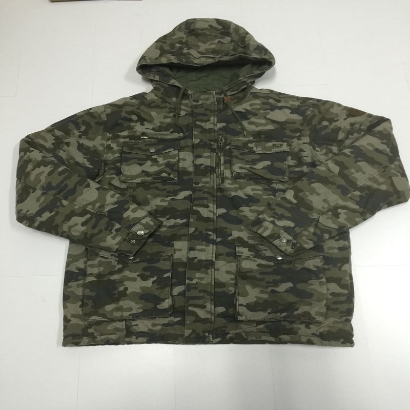 férfi nyomtatott kabát