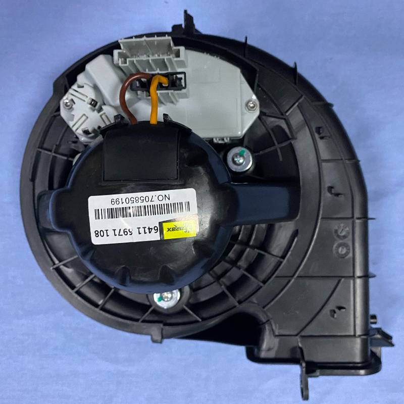OEM NO. 64116971108 Autóalkatrész A/C Blower Motor BMW X5 X6 E71 E70 számára