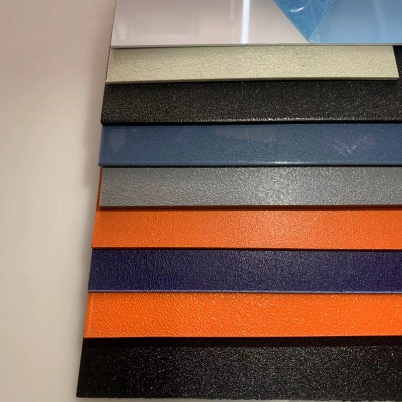 A nyomtatási ipar és a hőformáló műanyag alkatrészek reklámlapja