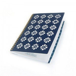 üreges borítójú munkafüzet