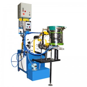 HB-16 háromtengelyes vezérkarú automata menetíró gép