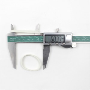 Testreszabható átmérőjű 38 mm-es fehér színű, nagy rugalmasságú és öregedéssel szembeni ellenálló gumiszalag az irodai kultúra és az oktatási gyár közvetlen értékesítéséhez