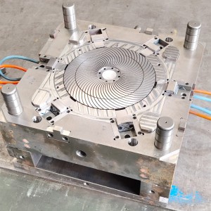 ODM OEM gyártó Designer Custom Plastic Injection Mold