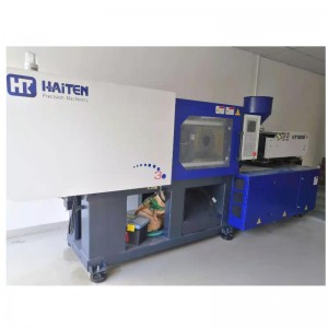 Precíziós fröccsöntő gép