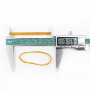 A gyártó testreszabott kiszélesített sárga átlátszó, magas hőmérsékletnek ellenálló,nem eltolódó ipari gumiszalag