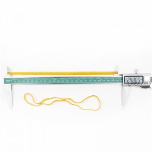 Gyárilag testre szabott természetes gumi sárga átlátszónagy rugalmasságú erős szívósság öregedésgátló ipari gumiszalag