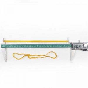 Testreszabható meghosszabbított és szélesített természetes sárga átlátszó tartósnagy rugalmasságú ipari gumiszalag