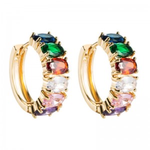 A határokon átnyúló divatkiegészítők vad cirkon berakásos fülbevalónői aranyozott európai és amerikai egyszerű fülbevaló gyárinagykereskedelmi