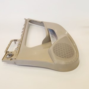 Precíziós befecskendező alkatrészek Automotive tartozékok Műanyag automatikus tartalék műanyag csatlakozó szerszám öntésforma műanyag penész