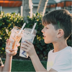 Gyárnagykereskedelmi PLA műanyag szalma versenyképes áron öko-barát