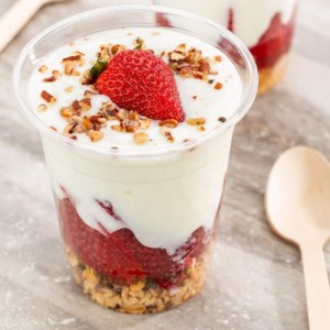 Biológiailag lebomló komposztálható PLA Tiszta műanyag pohár fedéllel