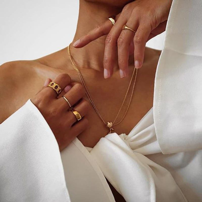 Mi a divatos titán acél ékszerek márkás áruházának fejlesztési lehetősége?