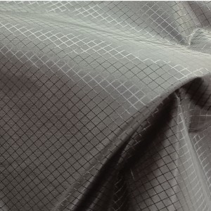 Újrahasznosított szélvédőszövet