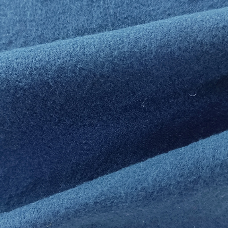 Regenaleded bársony