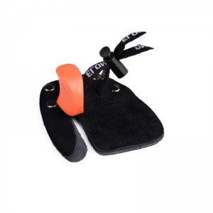 Elong Outdoor 42FT05 LH M Méret Íjászat fül ujjvédő Finger Saver bőr lövés Tab reflexíjhoz