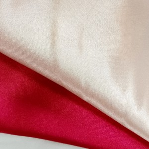 Újrahasznosítás poliészter divat