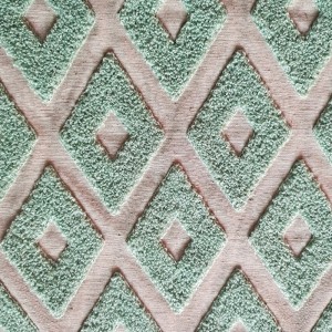 Újrahasznosított plüss ruhával