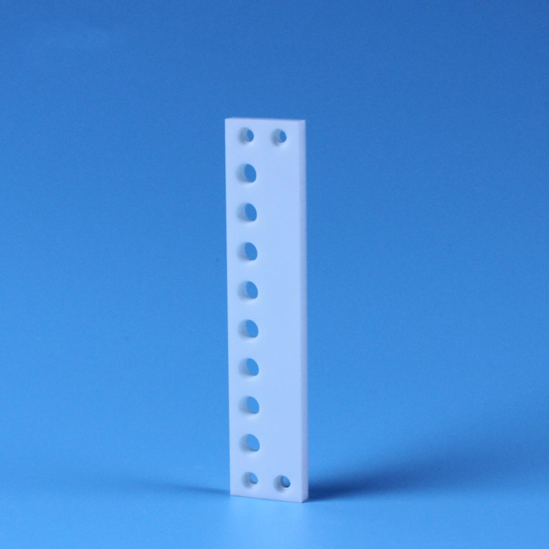 Milyen eszközt használnak a Zirconia Ceramics feldolgozására?