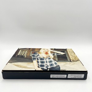 Árucsomagolási papír doboz