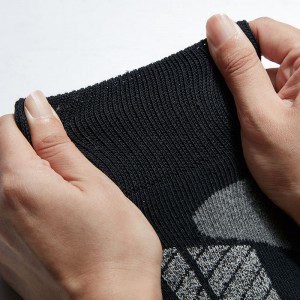 Téli meleg termál zokni a férfiaknaknőknek, szigetelt csomagtartó fűtött zokni szélsőséges hideg időjárás esetén