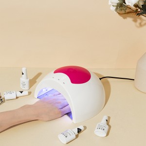 Rejtett érintés manikűr \\\\ \\\