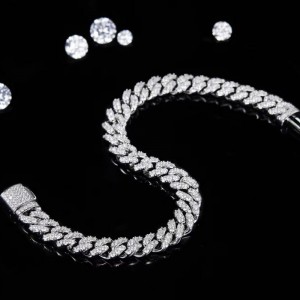Tuochen ékszerek készen állnak az S925 szállítására Moissanite Stone Cuban karkötő férfiak számára