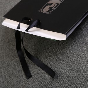 Koreai vékony bőrnadrág csomagoló doboz fényesnadrágnadrággal harisnya harisnya fekete szalag csomagoló doboz