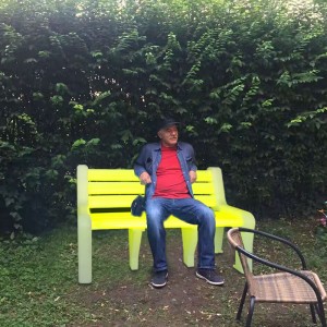 LED -es izzó parkpadok külső, PE műanyag akkumulátorral működtetett kerti pad, télikert, terasz, gyep vagy kerti ülés 600 kg -ot viselhet