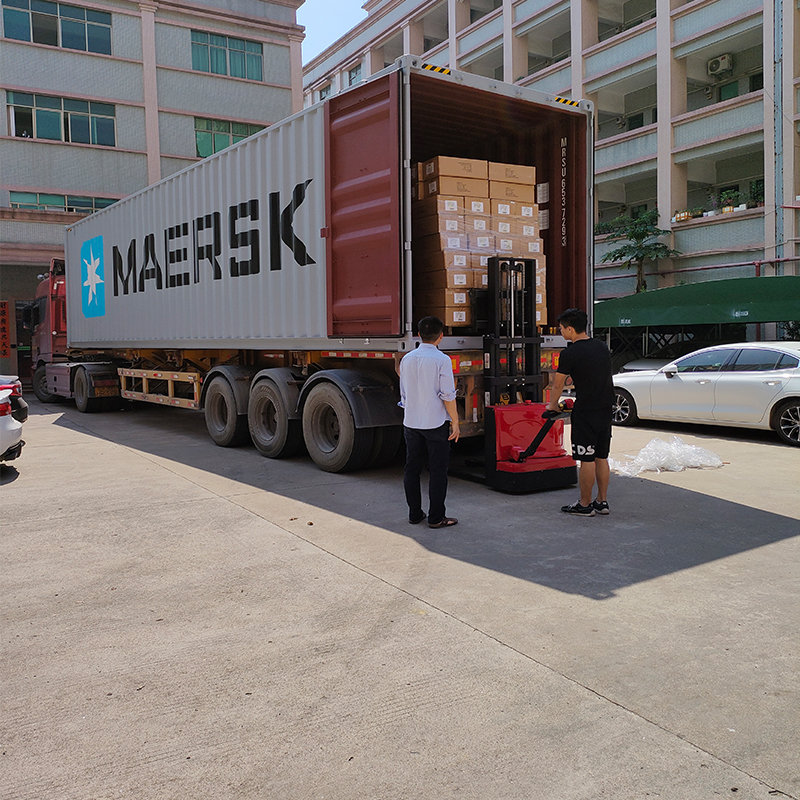 Íjászatnyilak és csavarok exportálása