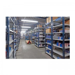 Réses szögű acél állvány