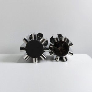 Szitáló sztriptíz váza